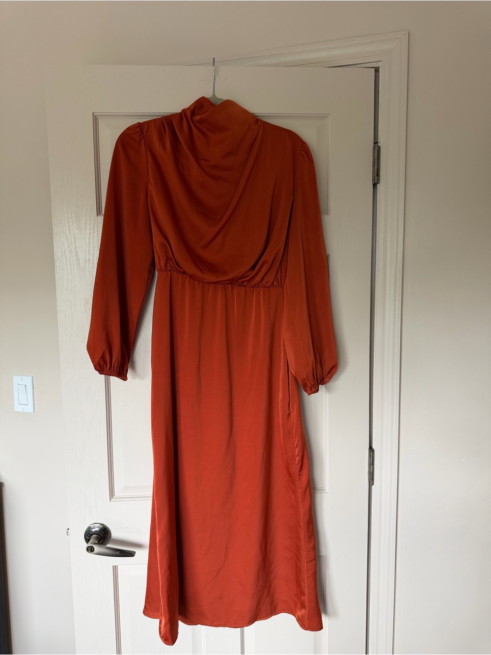 Classic Long Sleeve Midi Dress in Burnt Orange